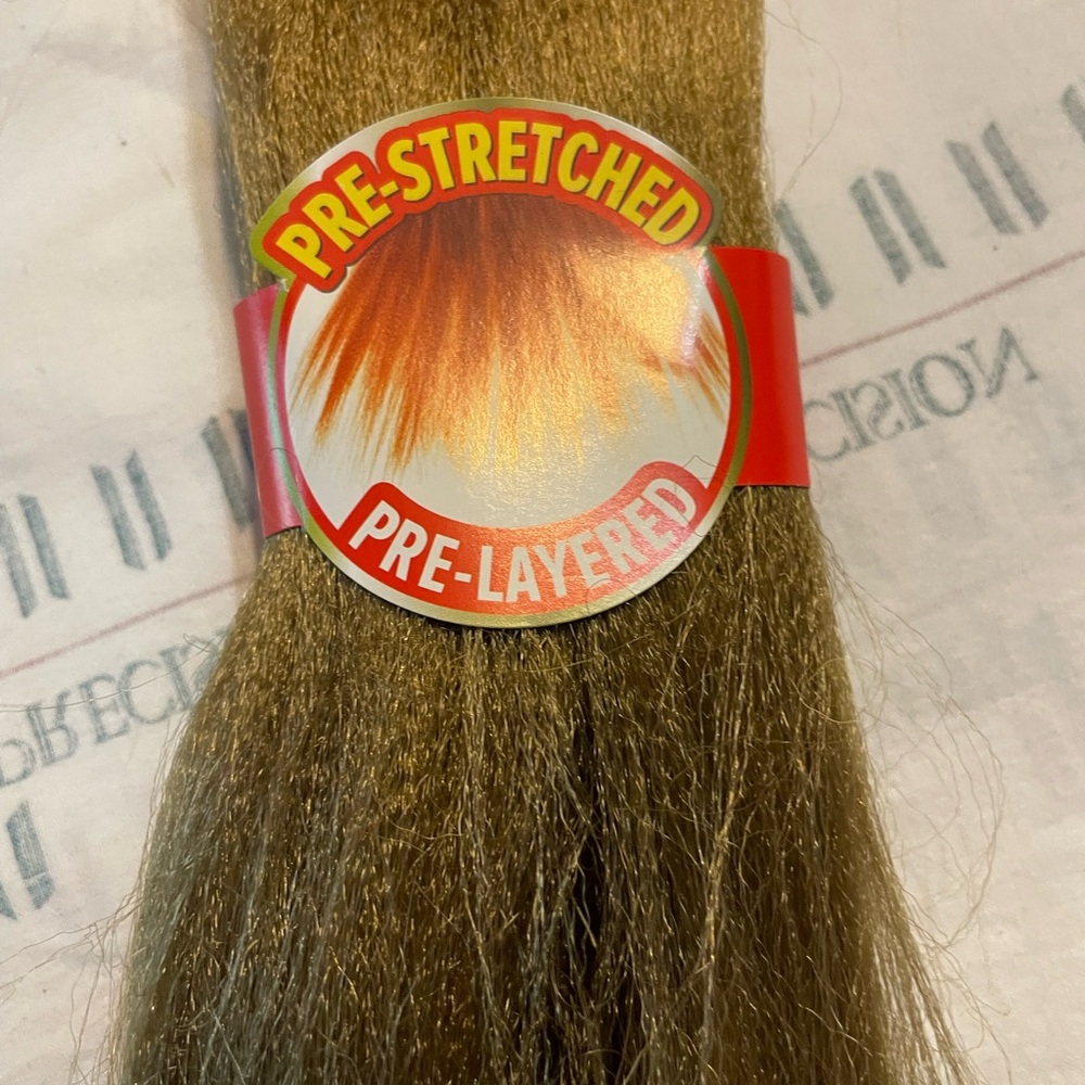 Pre-Stretched Pre-Layered Hair Extension - Brown